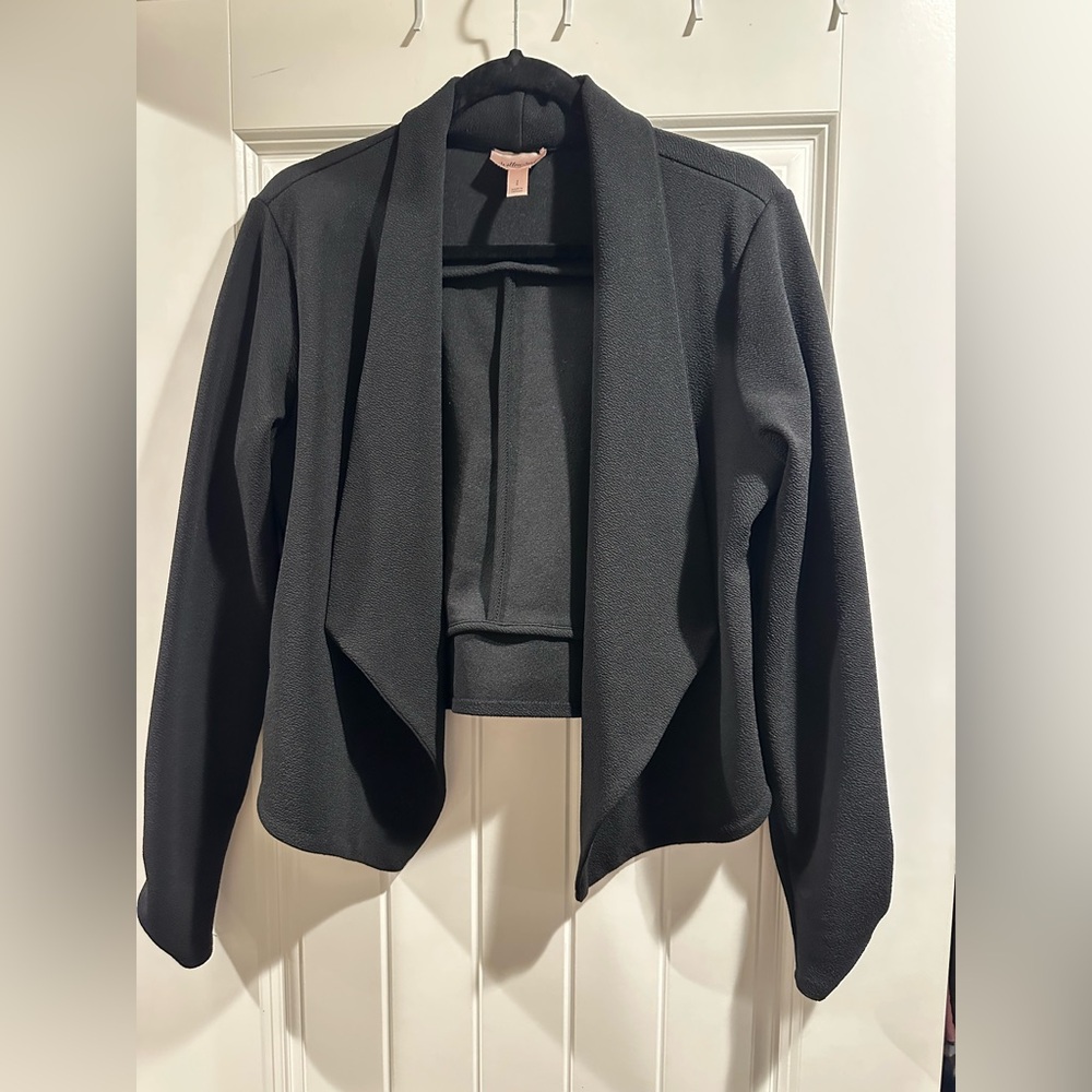 Willow and Root Women's Black Open Front Jacket